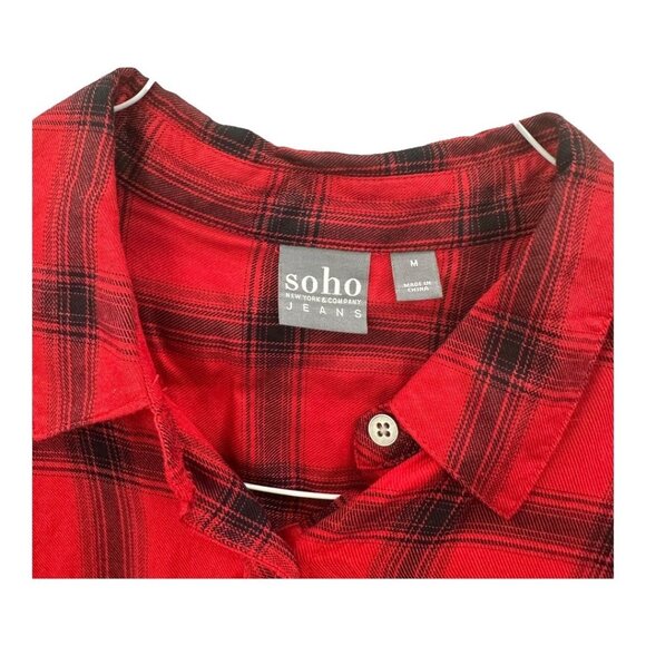 SOHO Women SZ M Red Plaid Button Up Lightweith Shirt Slit Insert Back Casual - Picture 2 of 14